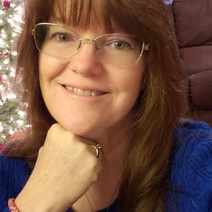 Meet your Posher, Cora